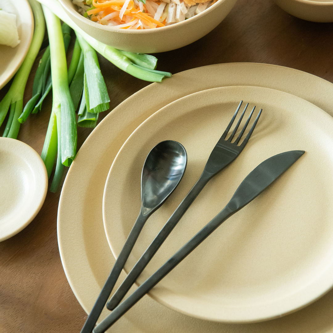 23cm Lifestyle 4.png